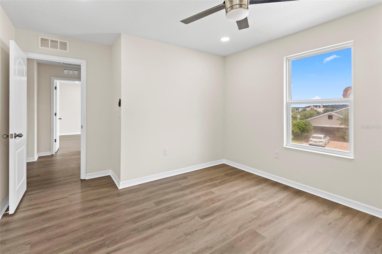 VILLAGES/TRINITY LAKES - Residential