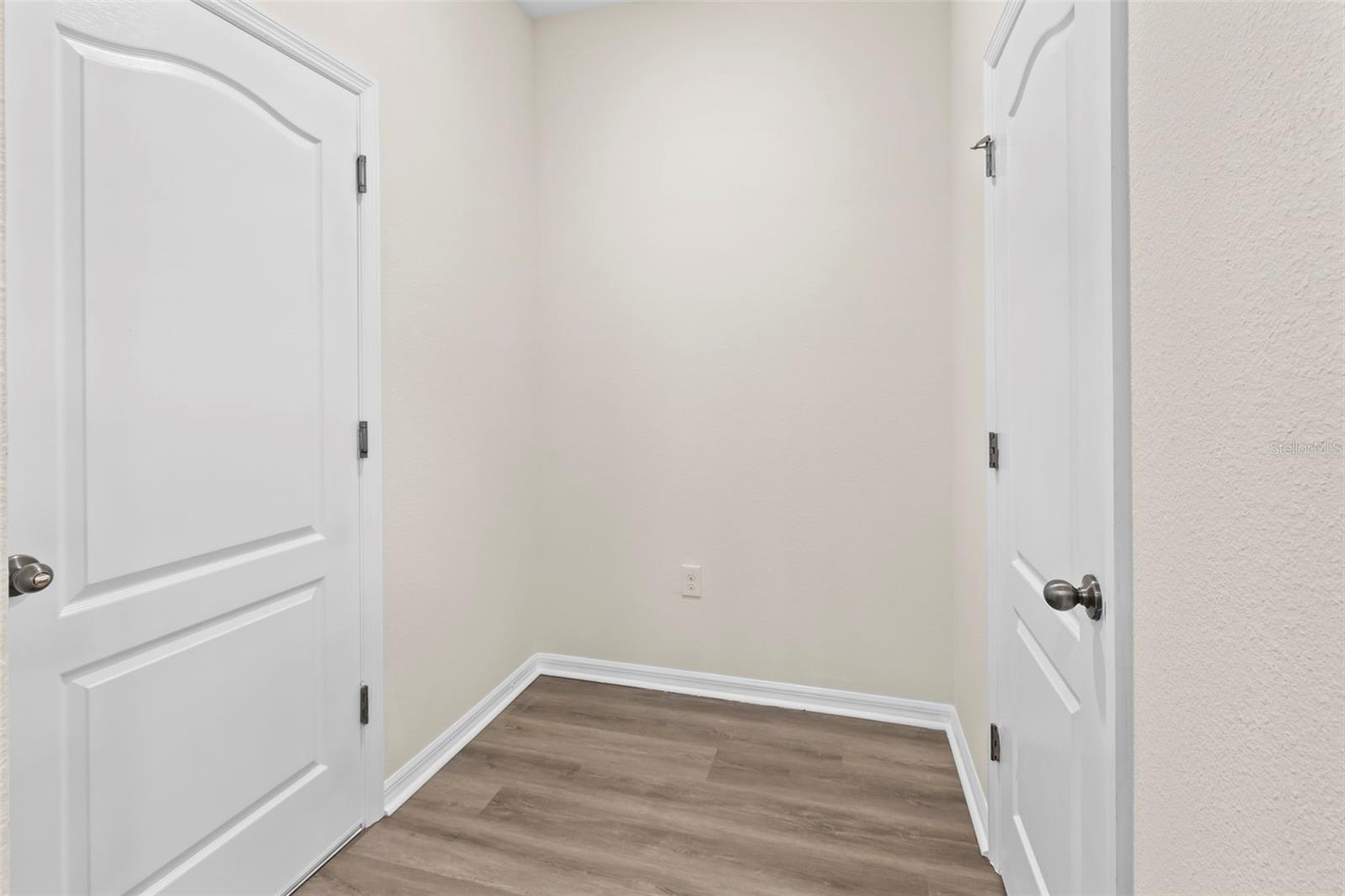 VILLAGES/TRINITY LAKES - Residential