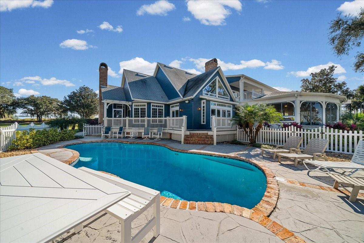 TAVARES PENINSULA TRACTS A-G REP - Residential