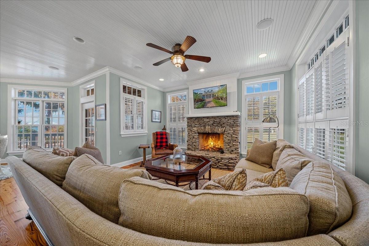 TAVARES PENINSULA TRACTS A-G REP - Residential