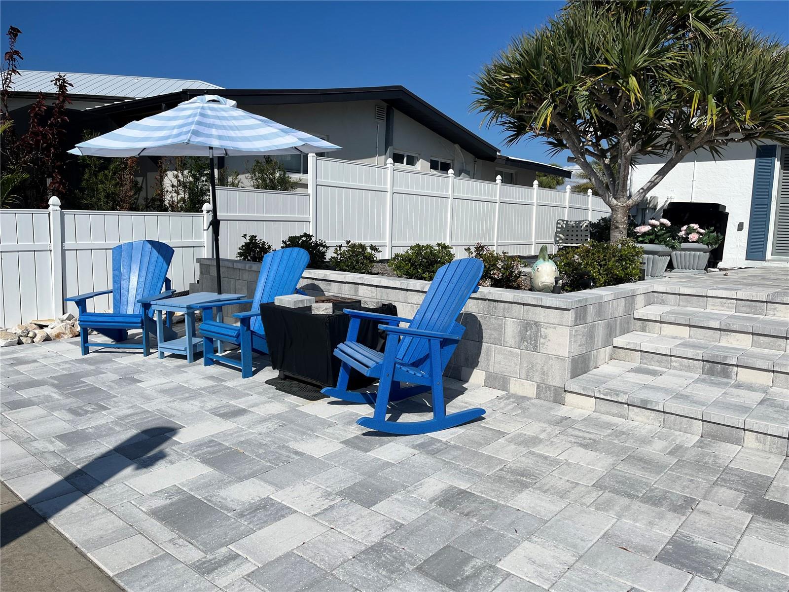 SAN REMO SHORES - Residential