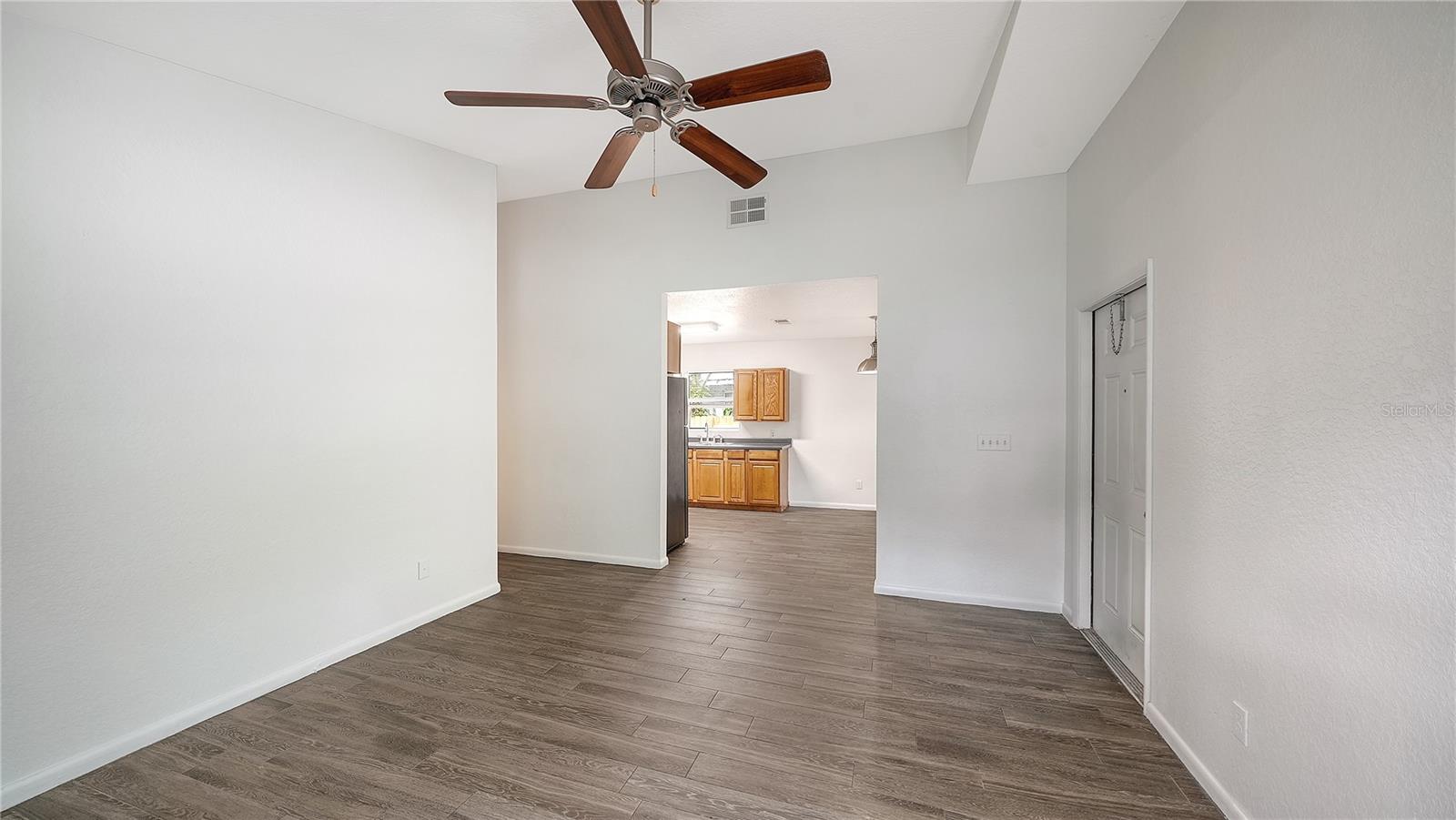 NORTH RIVERSIDE PARK - Residential