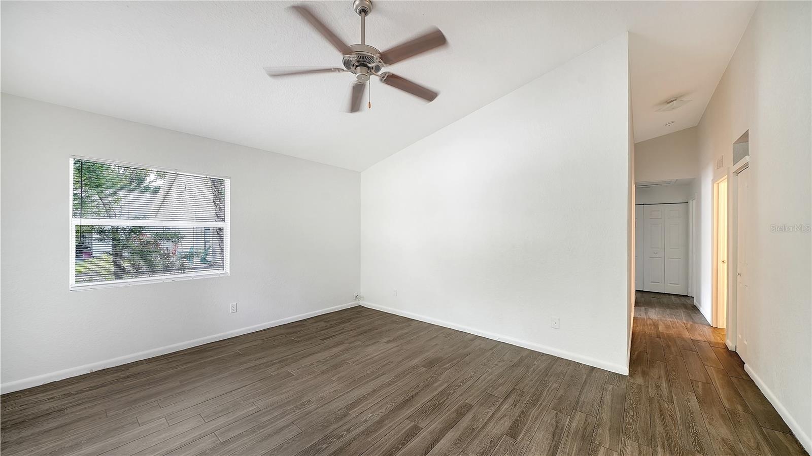 NORTH RIVERSIDE PARK - Residential