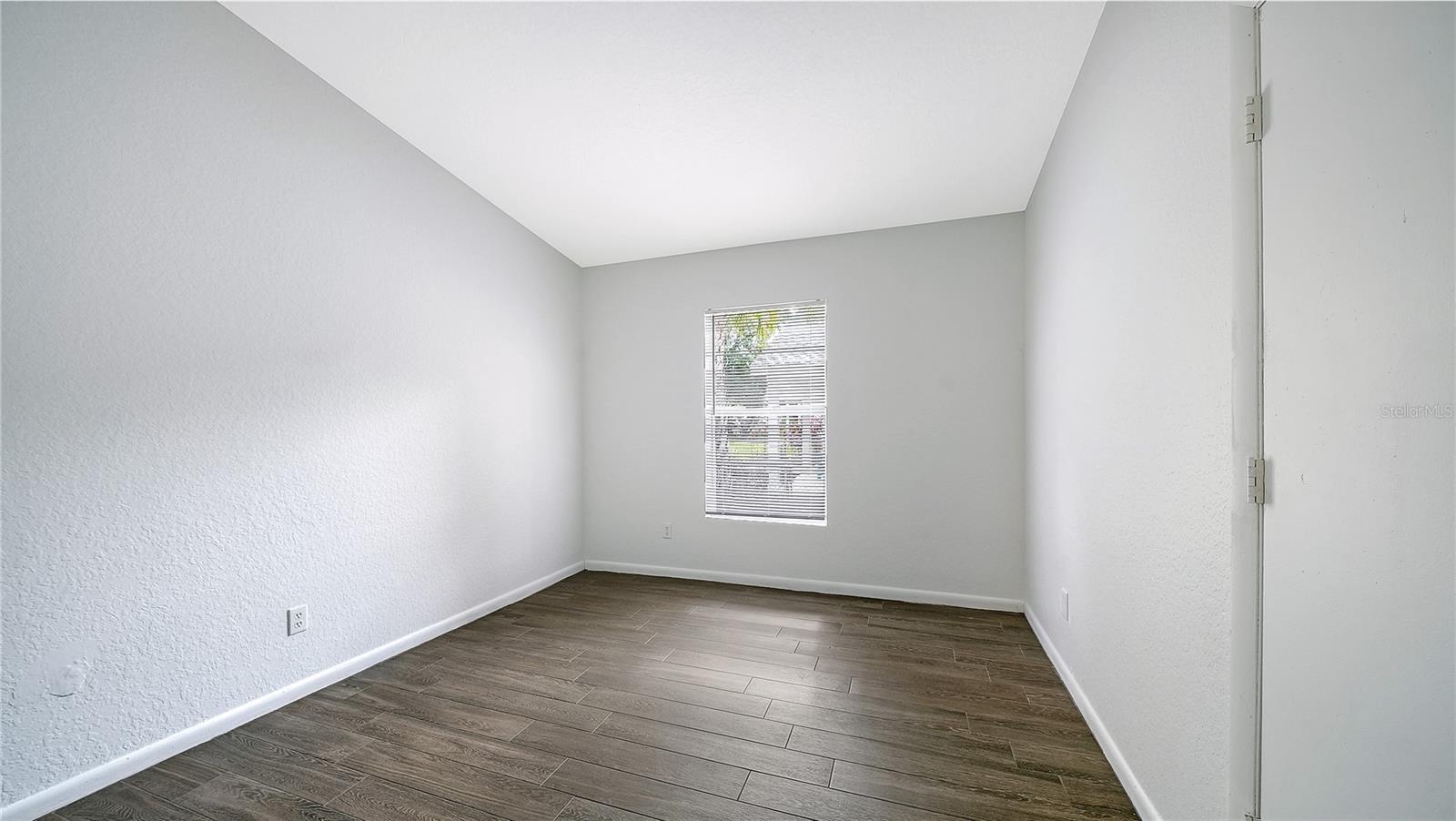 NORTH RIVERSIDE PARK - Residential