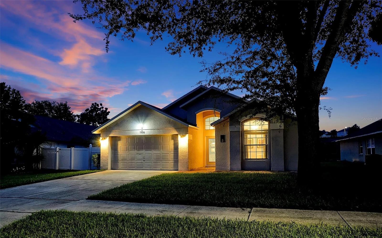ROLLING HILLS ESTATES UNIT 1 AT FORMOSA GARDENS - Residential