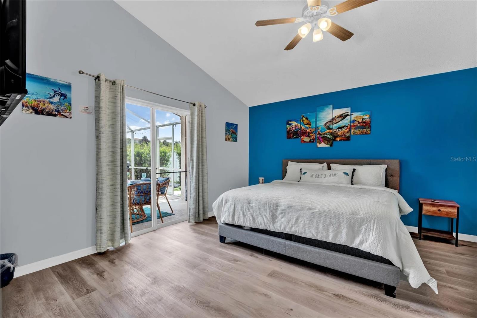 ROLLING HILLS ESTATES UNIT 1 AT FORMOSA GARDENS - Residential