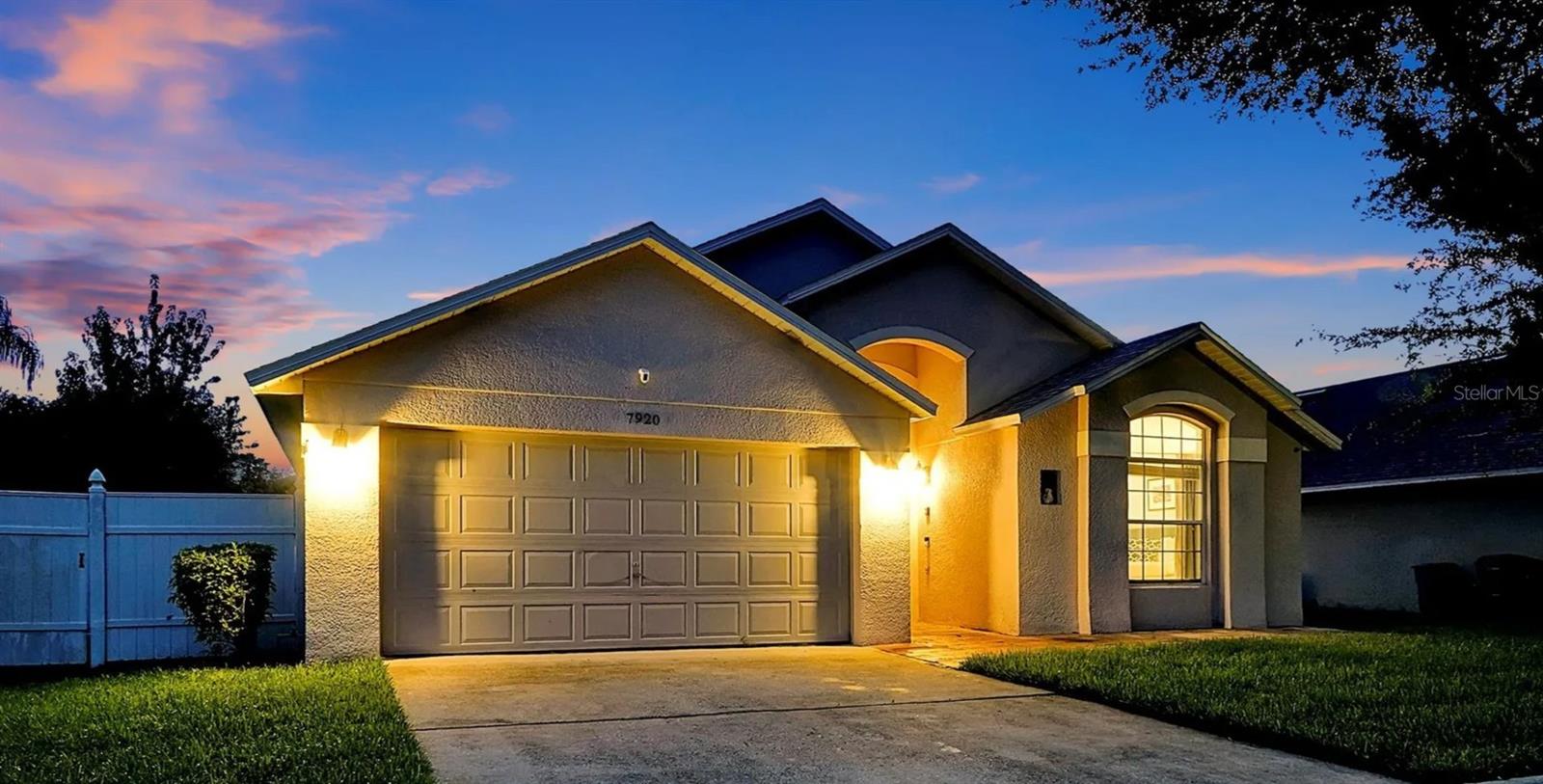 ROLLING HILLS ESTATES UNIT 1 AT FORMOSA GARDENS - Residential
