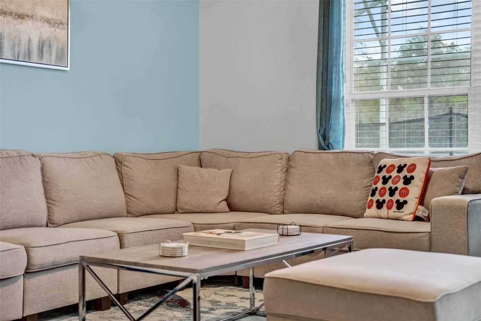 ROLLING HILLS ESTATES UNIT 1 AT FORMOSA GARDENS - Residential