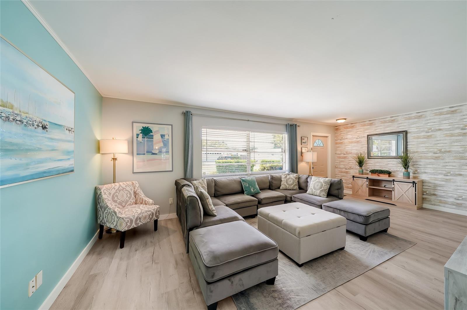 BONNIE LYNN ESTATES - Residential