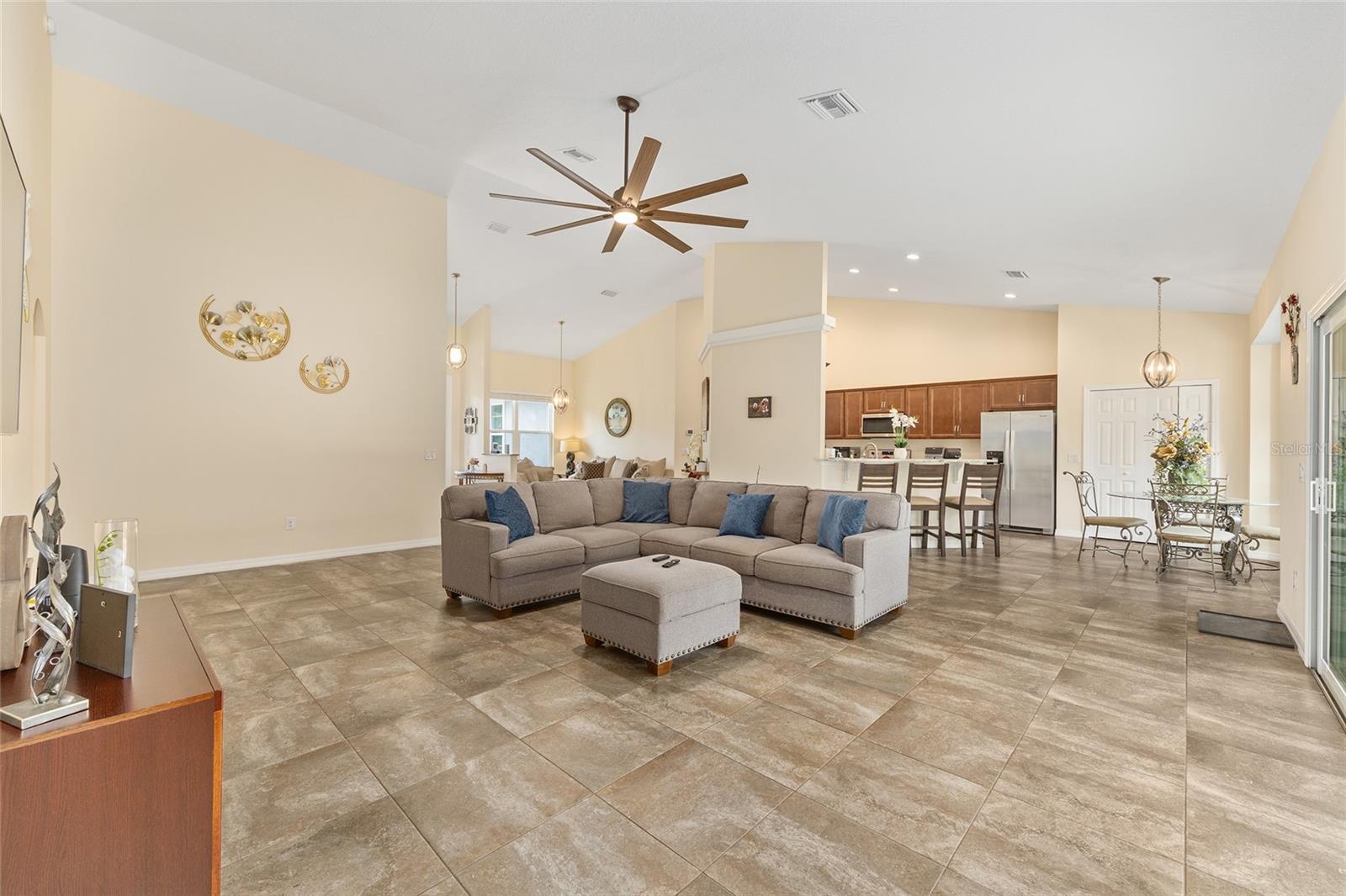 AVONLEA PH 01 & 02 - Residential