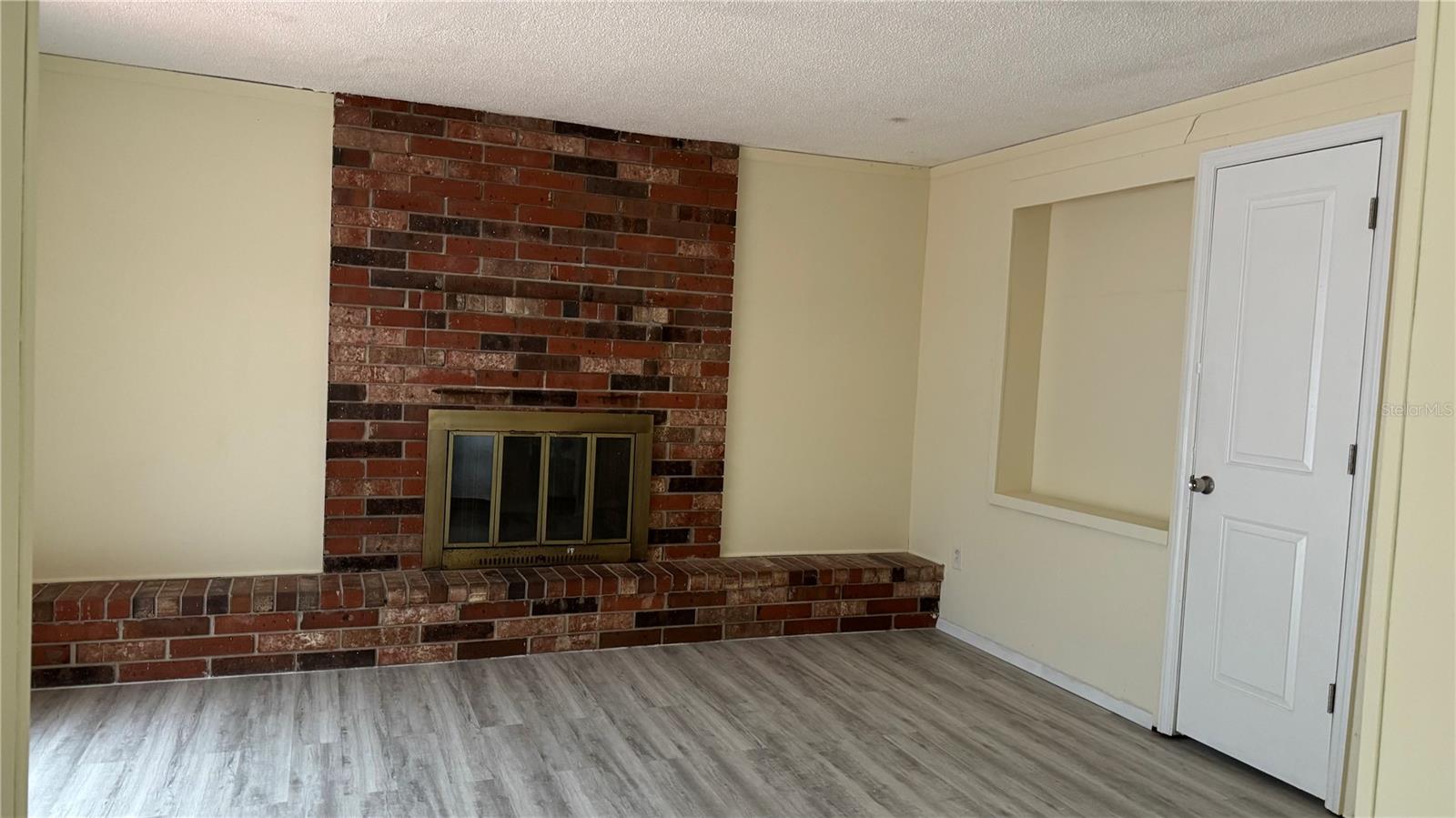 FRUITLAND PARK - Residential