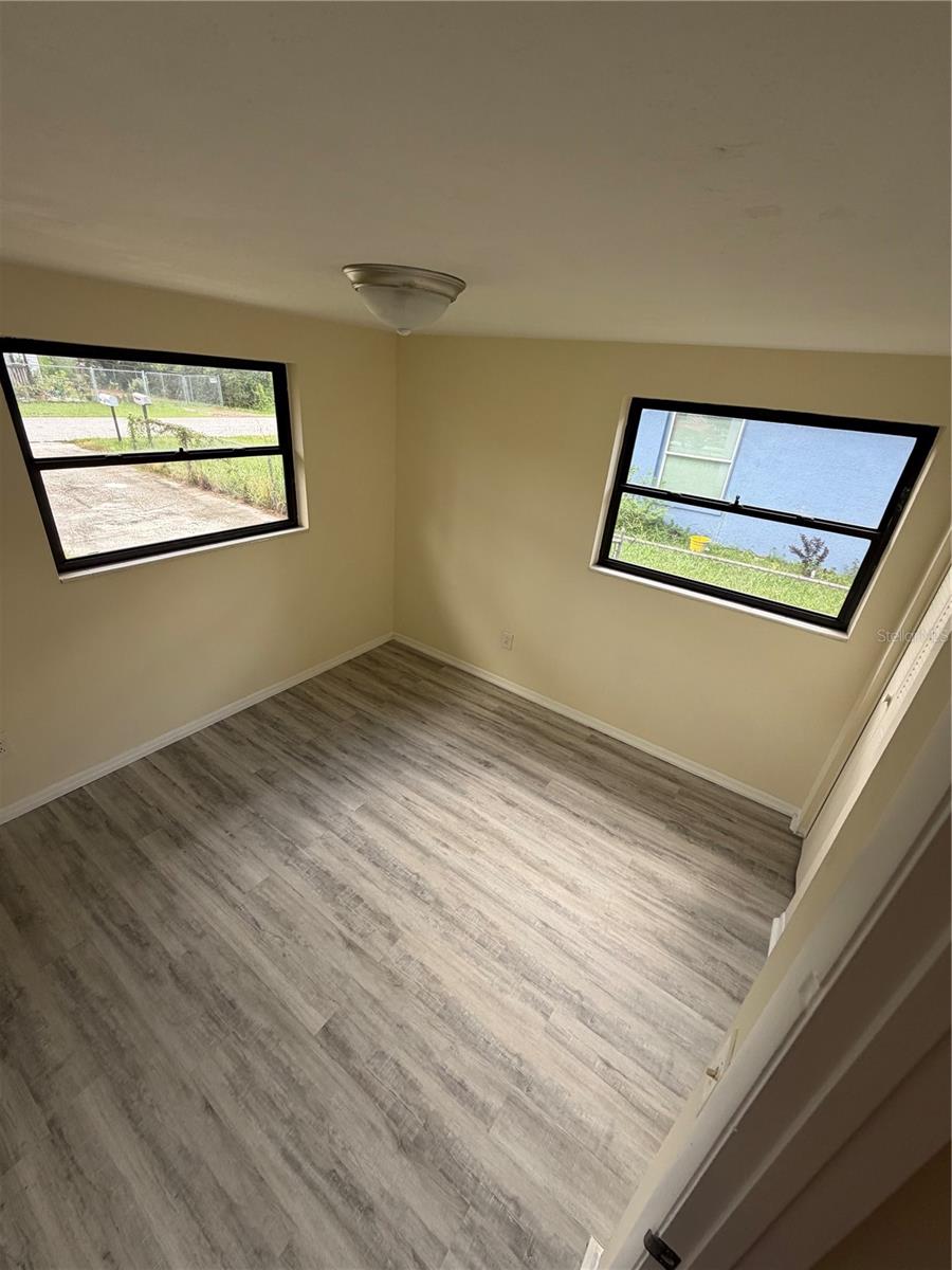 FRUITLAND PARK - Residential