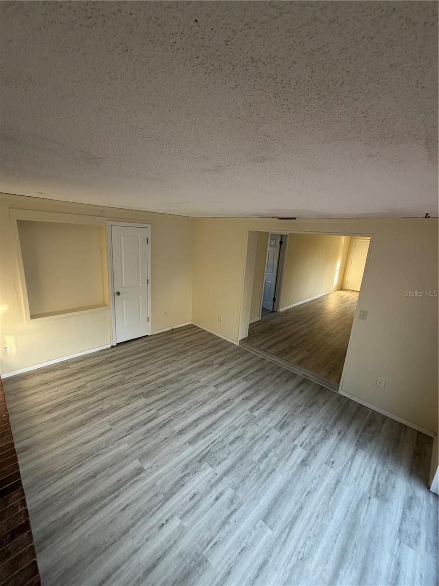 FRUITLAND PARK - Residential