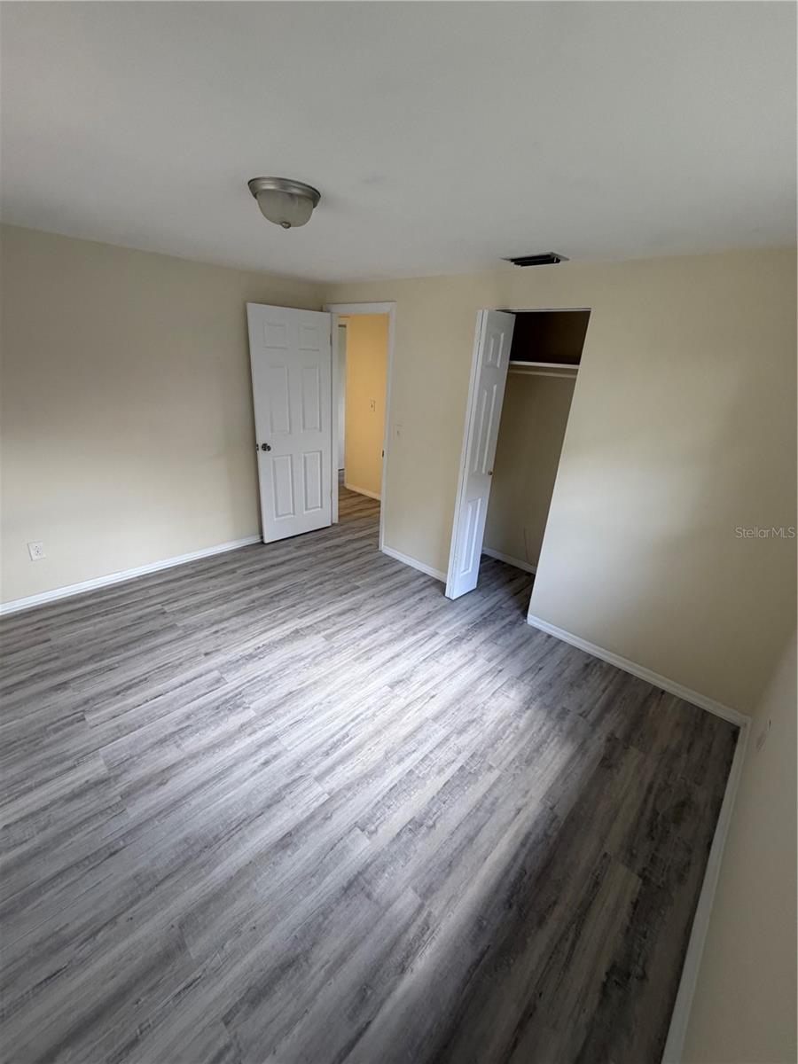 FRUITLAND PARK - Residential