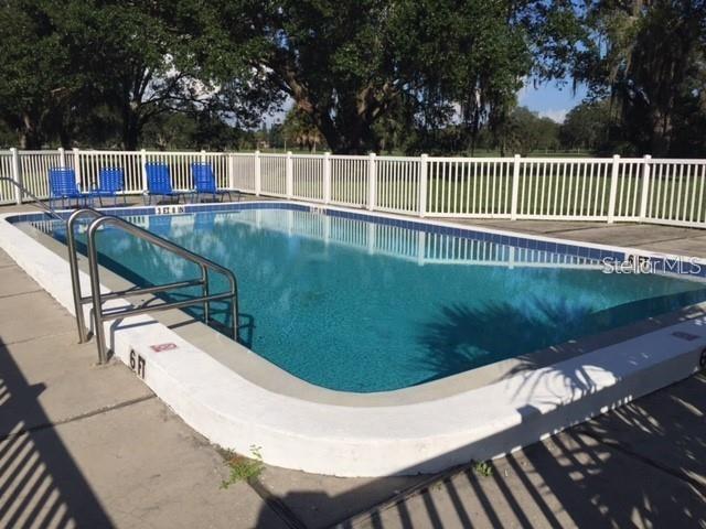BROOKSIDE 2 - Residential Lease