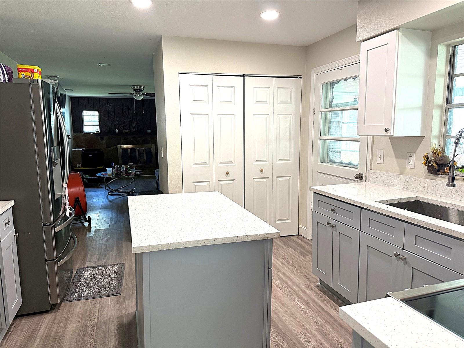 ZEPHYRHILLS COLONY CO - Residential