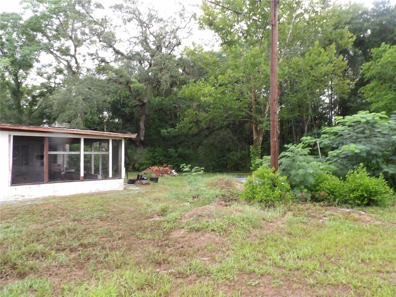MOON LAKE ESTATES - Residential