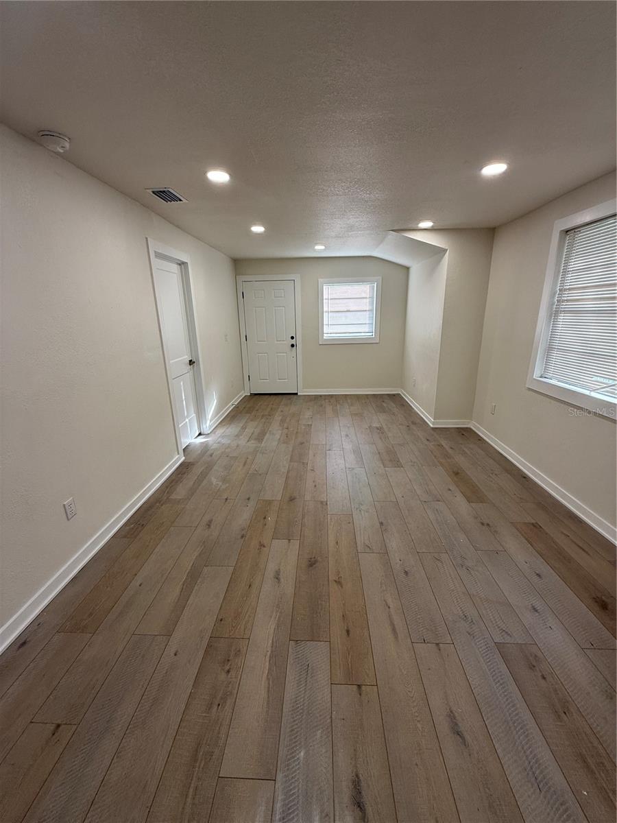 VICTORY - Residential