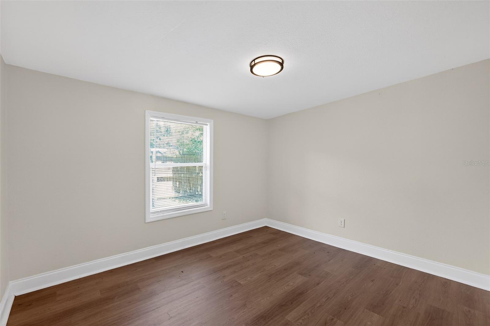 BELLE SHORE ISLES - Residential