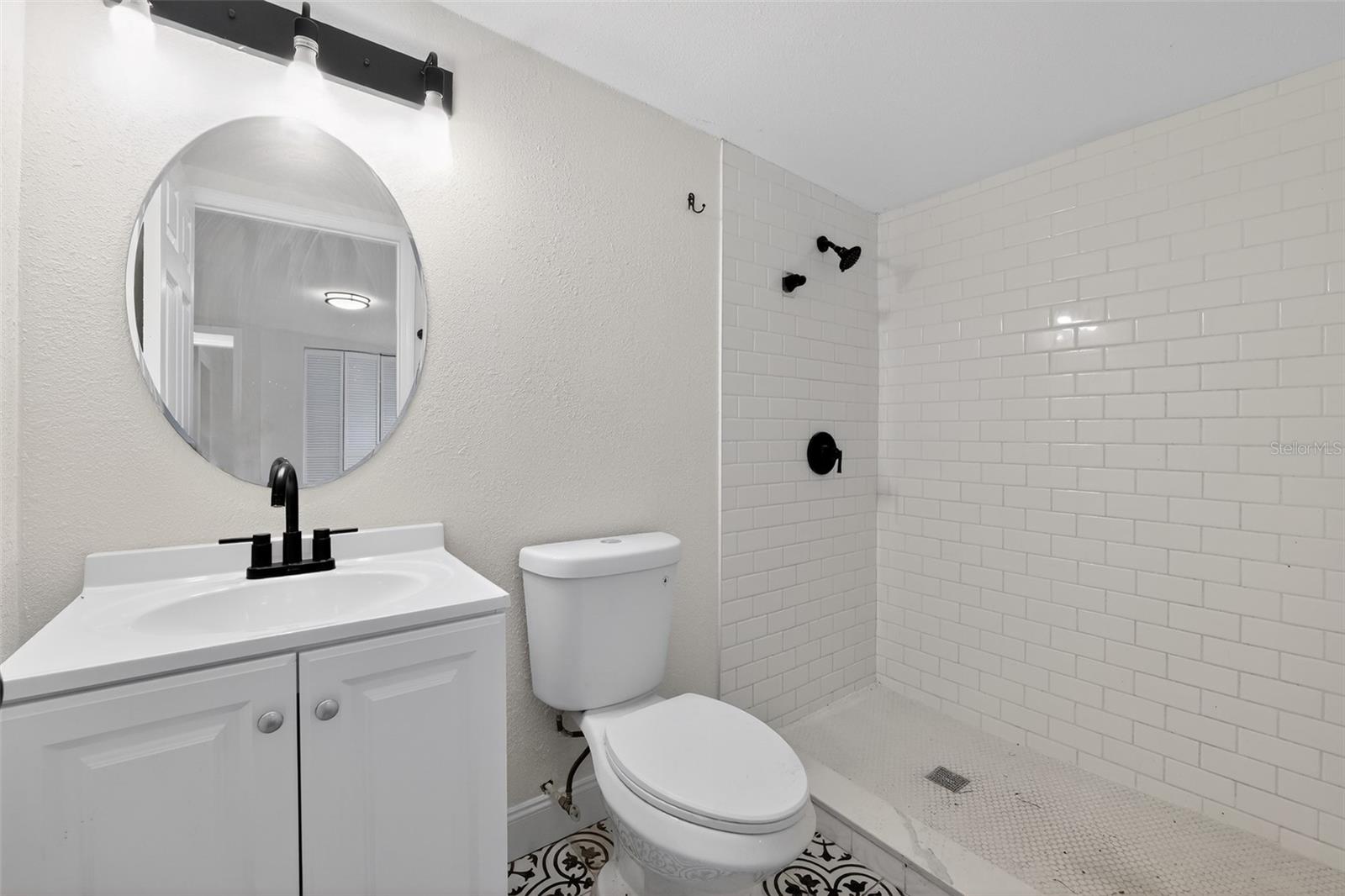 BELLE SHORE ISLES - Residential