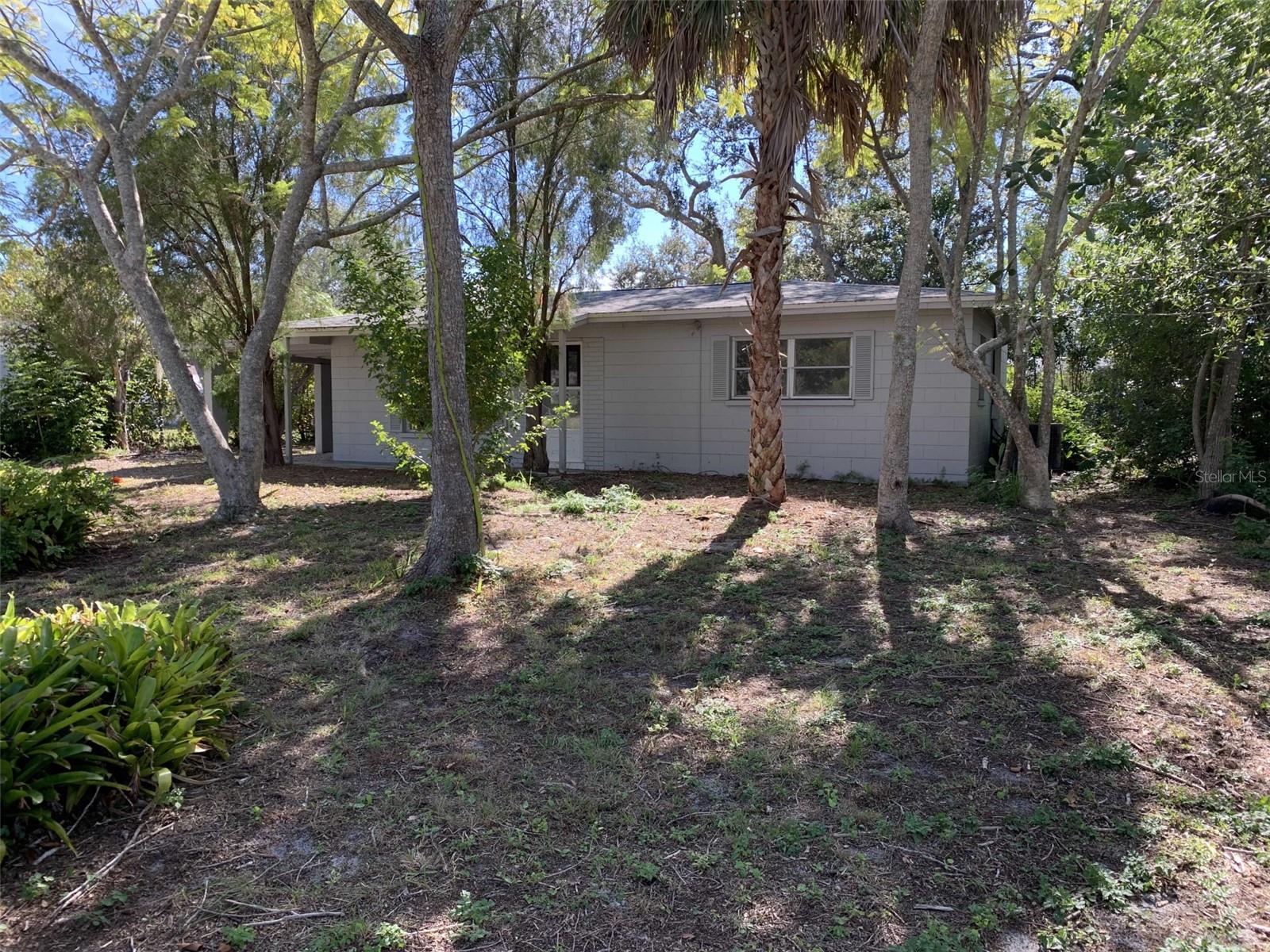 EASTWOOD OAKS - Residential