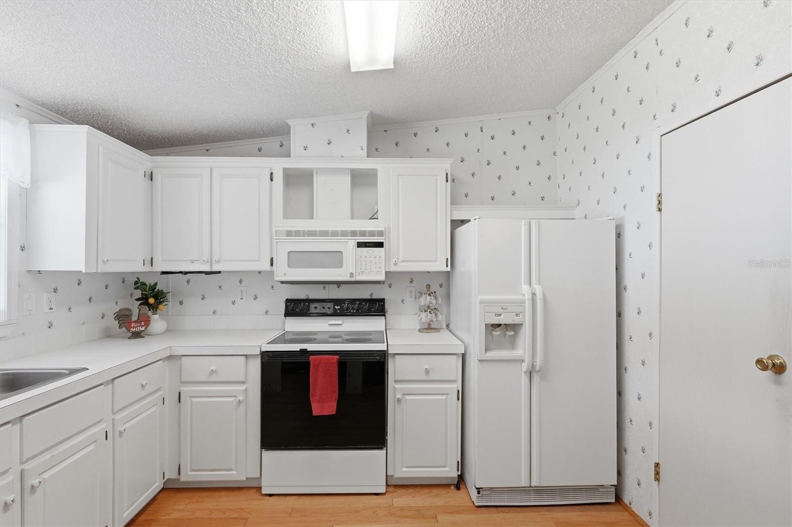 MOBILE HOME MDWS - Residential