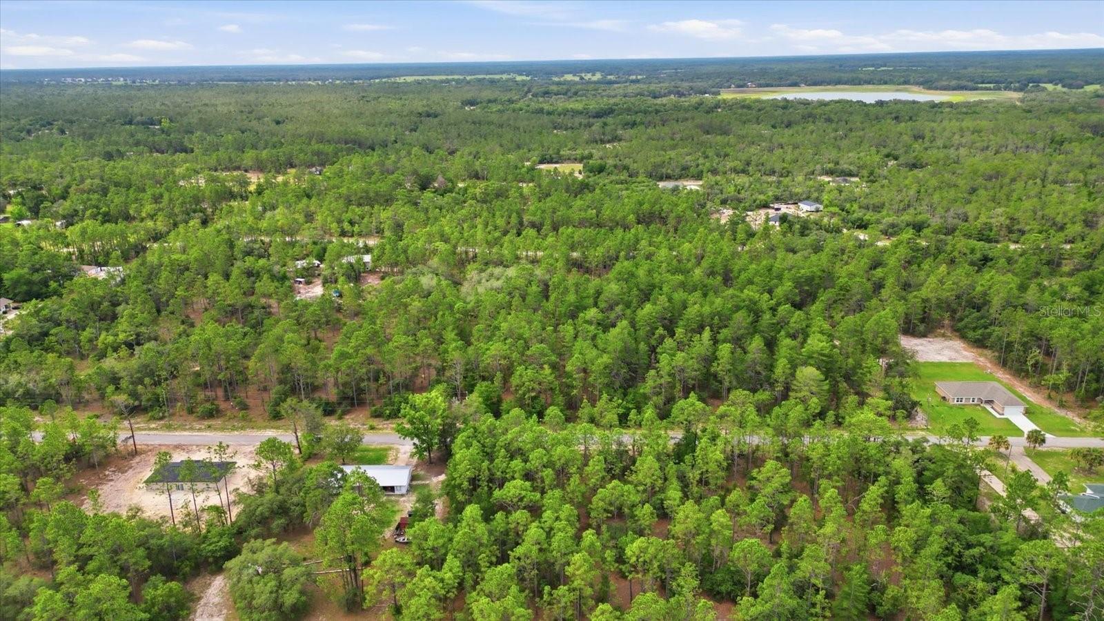 RAINBOW LAKES ESTATE - Land