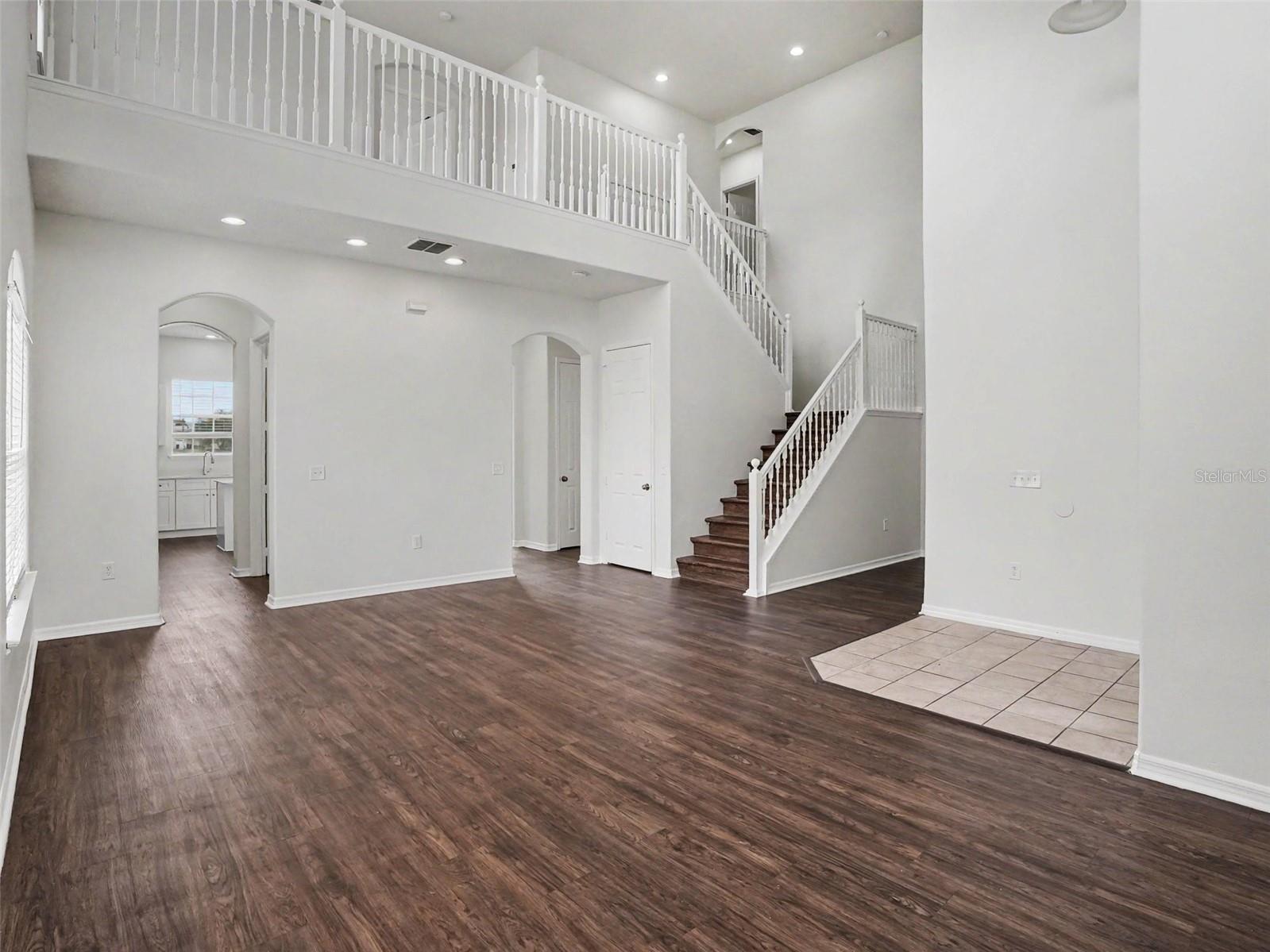 SANDHILL PRESERVE - Residential