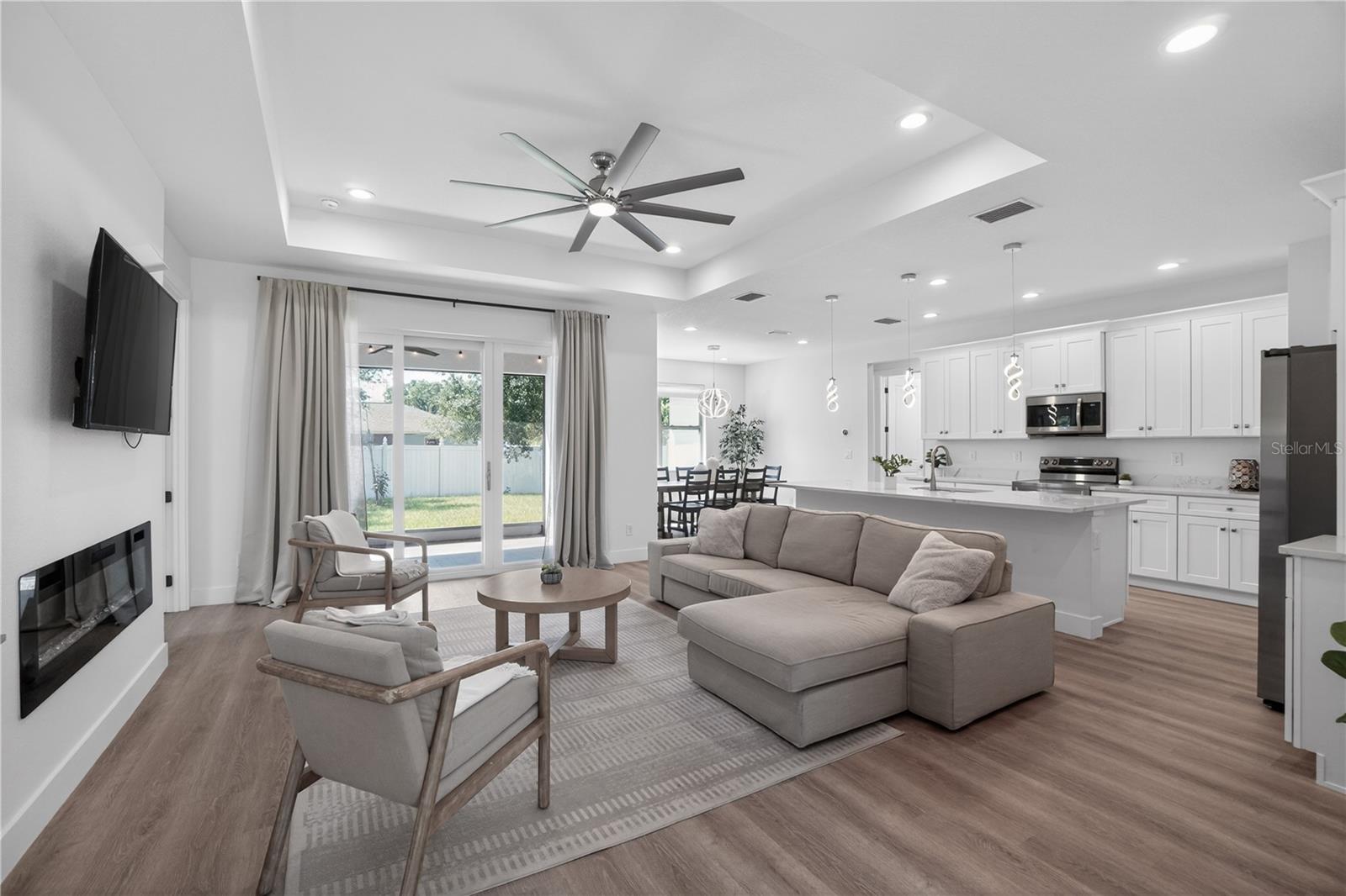 PORT CHARLOTTE SUB 12 - Residential Lease