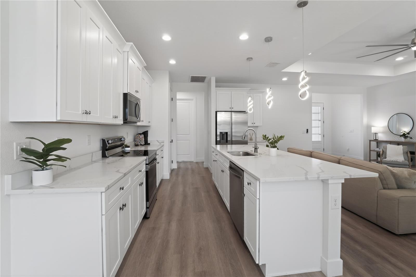 PORT CHARLOTTE SUB 12 - Residential Lease