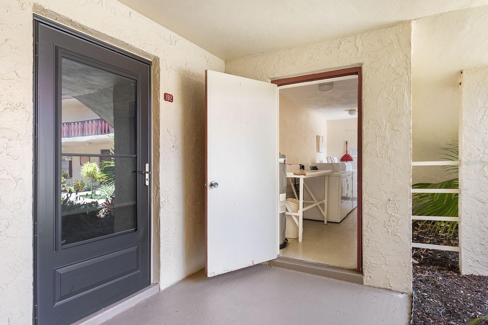 RIVERHOUSE - Residential