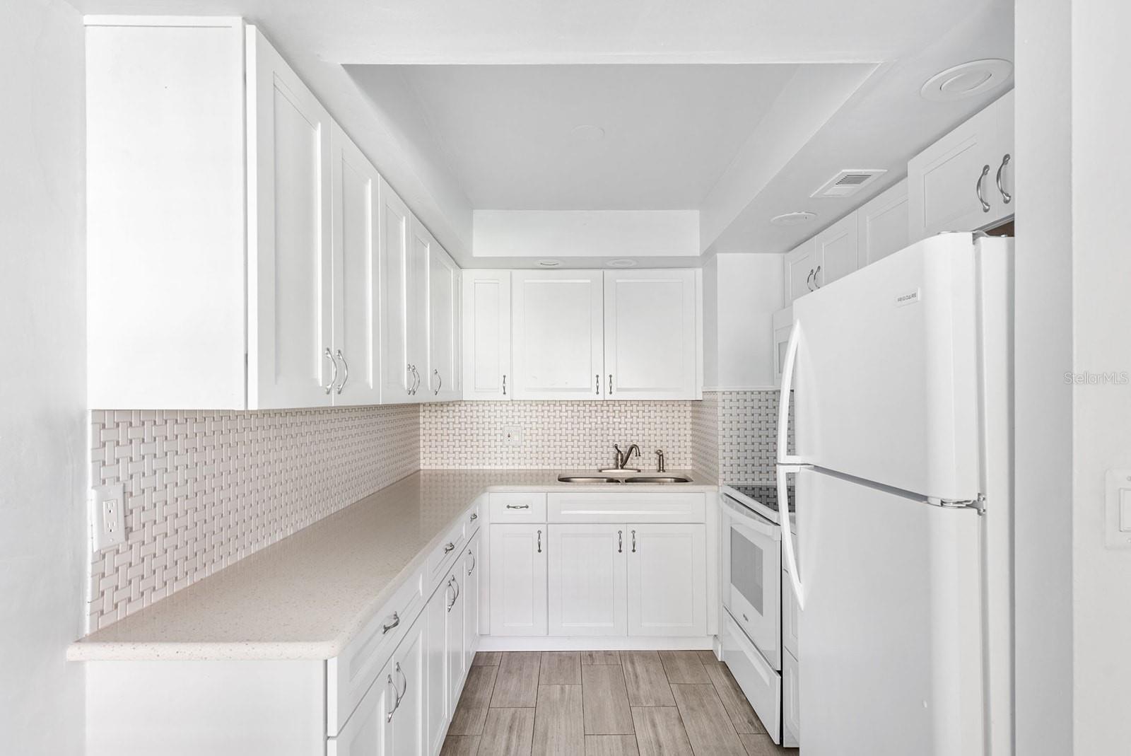 RIVERHOUSE - Residential