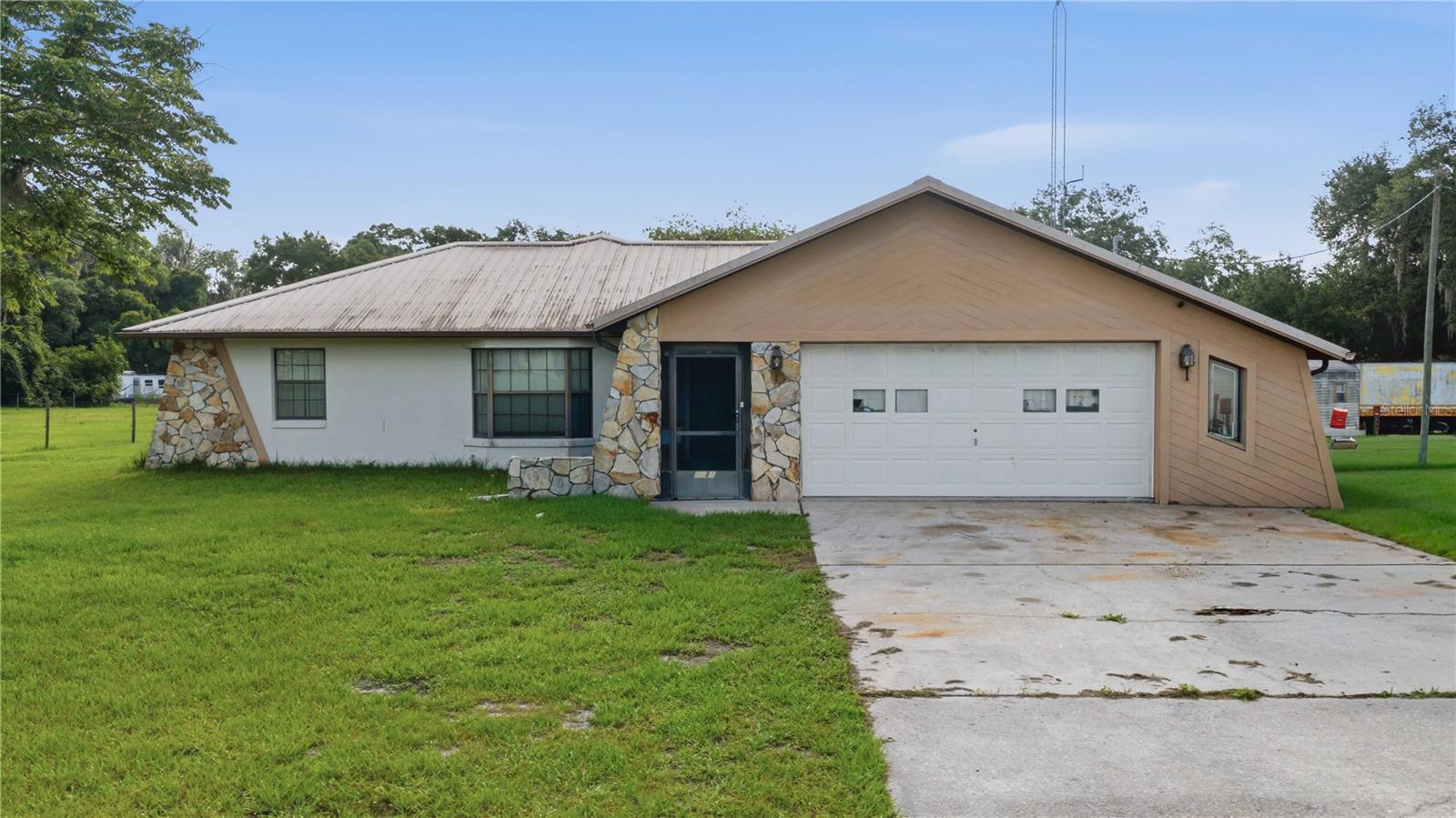 VANNS UNPLATTED SUB - Residential
