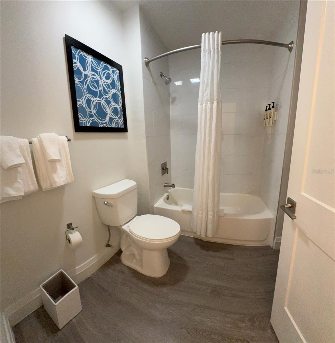 GROVE RESORT AND SPA HOTEL  CONDOMINIUM - Residential