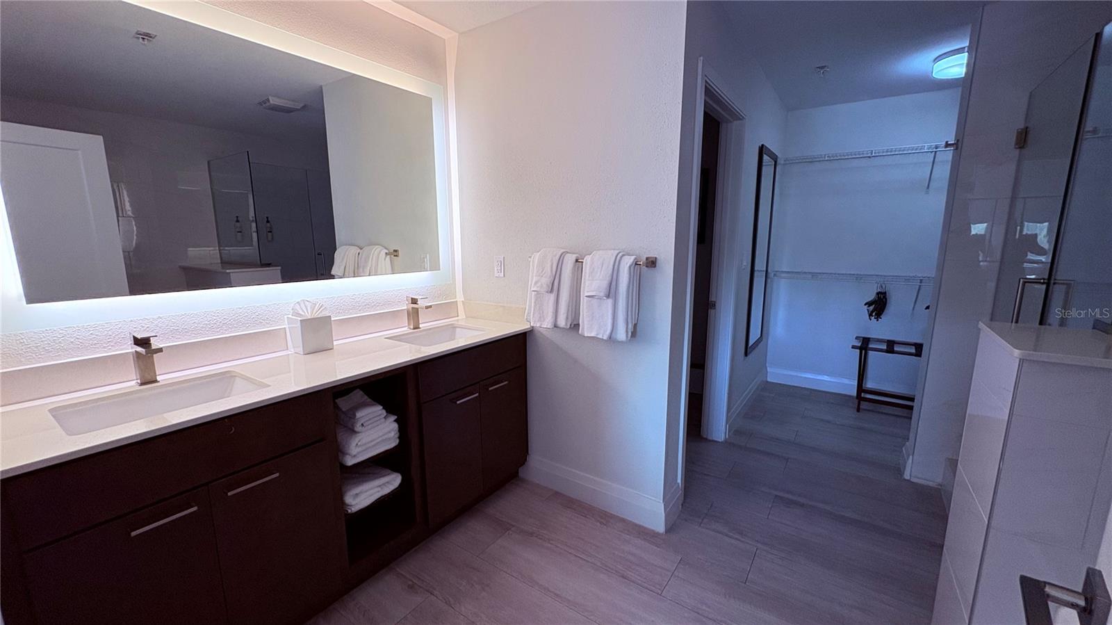 GROVE RESORT AND SPA HOTEL  CONDOMINIUM - Residential