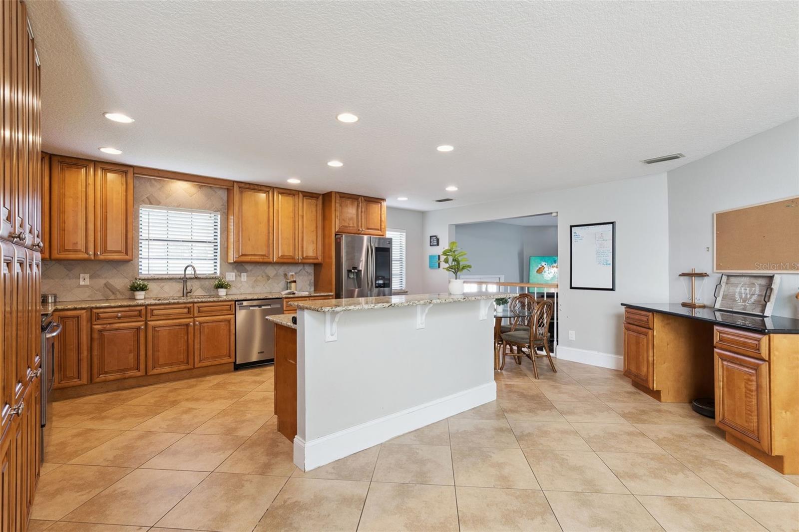 ROYAL ESTATES - Residential