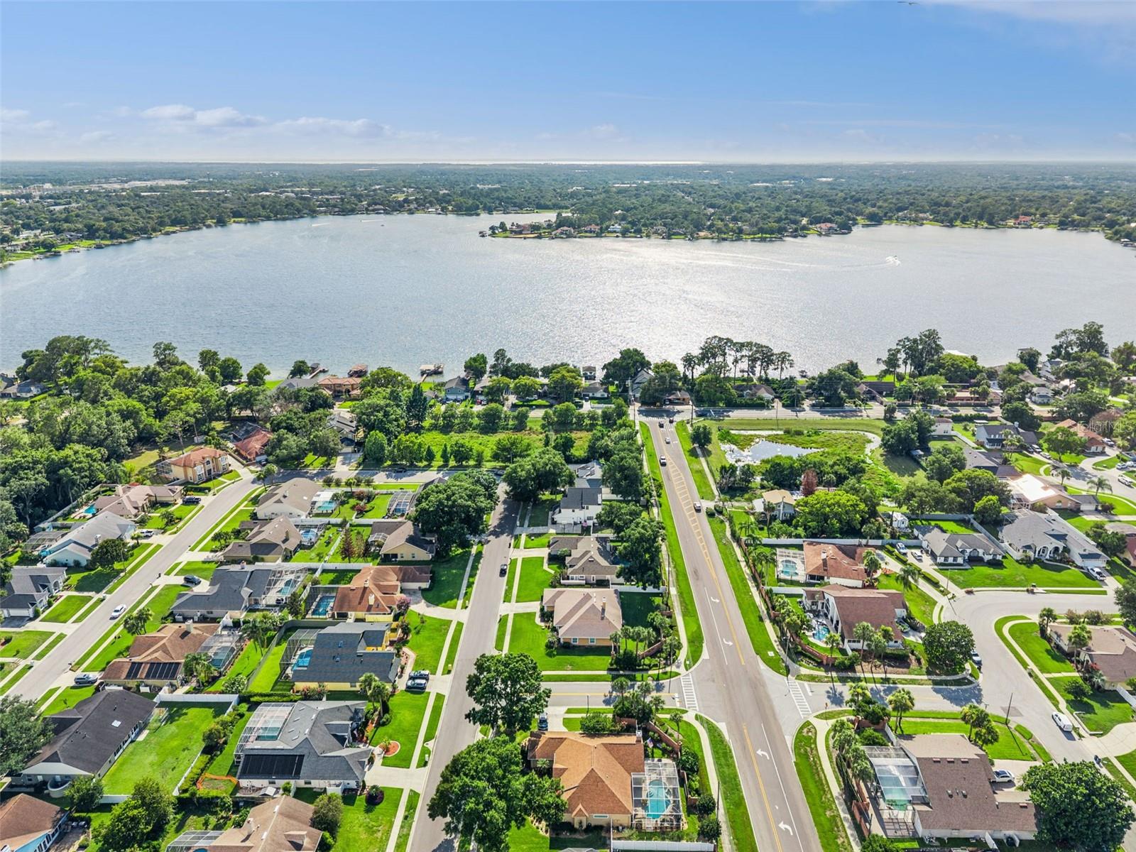 ROYAL ESTATES - Residential