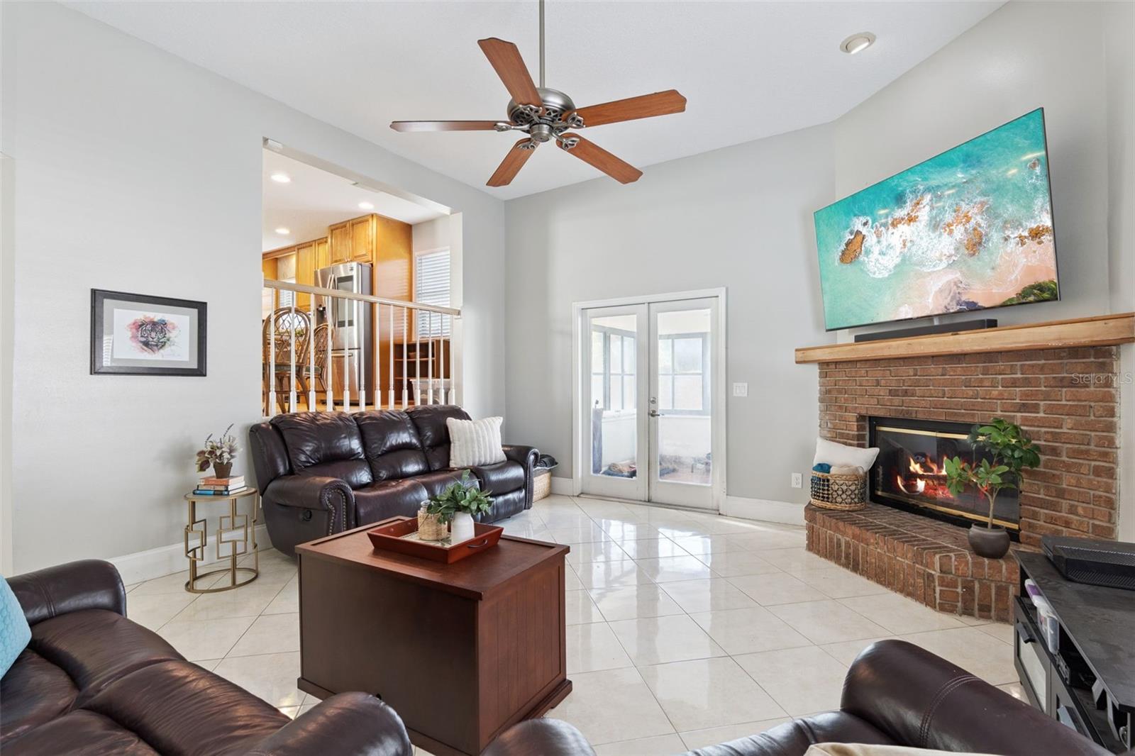 ROYAL ESTATES - Residential