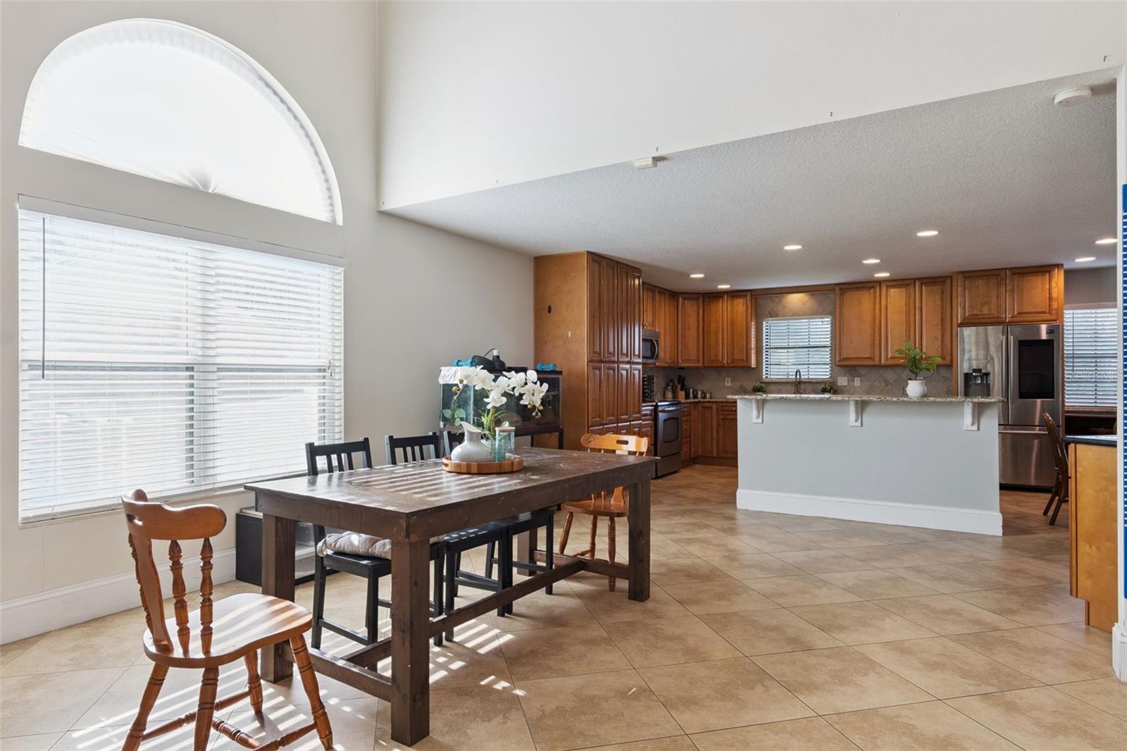 ROYAL ESTATES - Residential