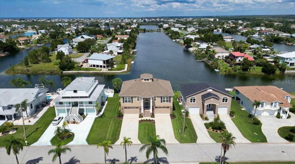 HERNANDO BEACH - Land