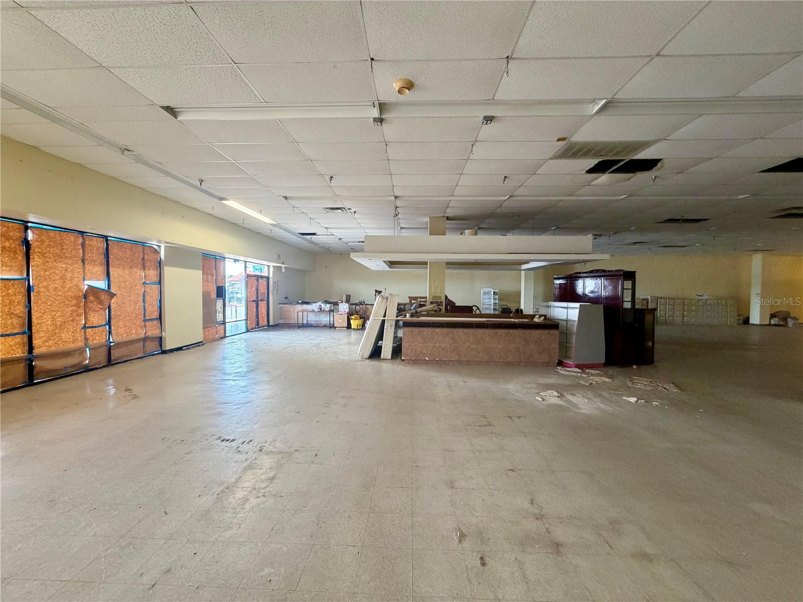WESTSIDE XING CONDO BLDG A - Commercial Sale