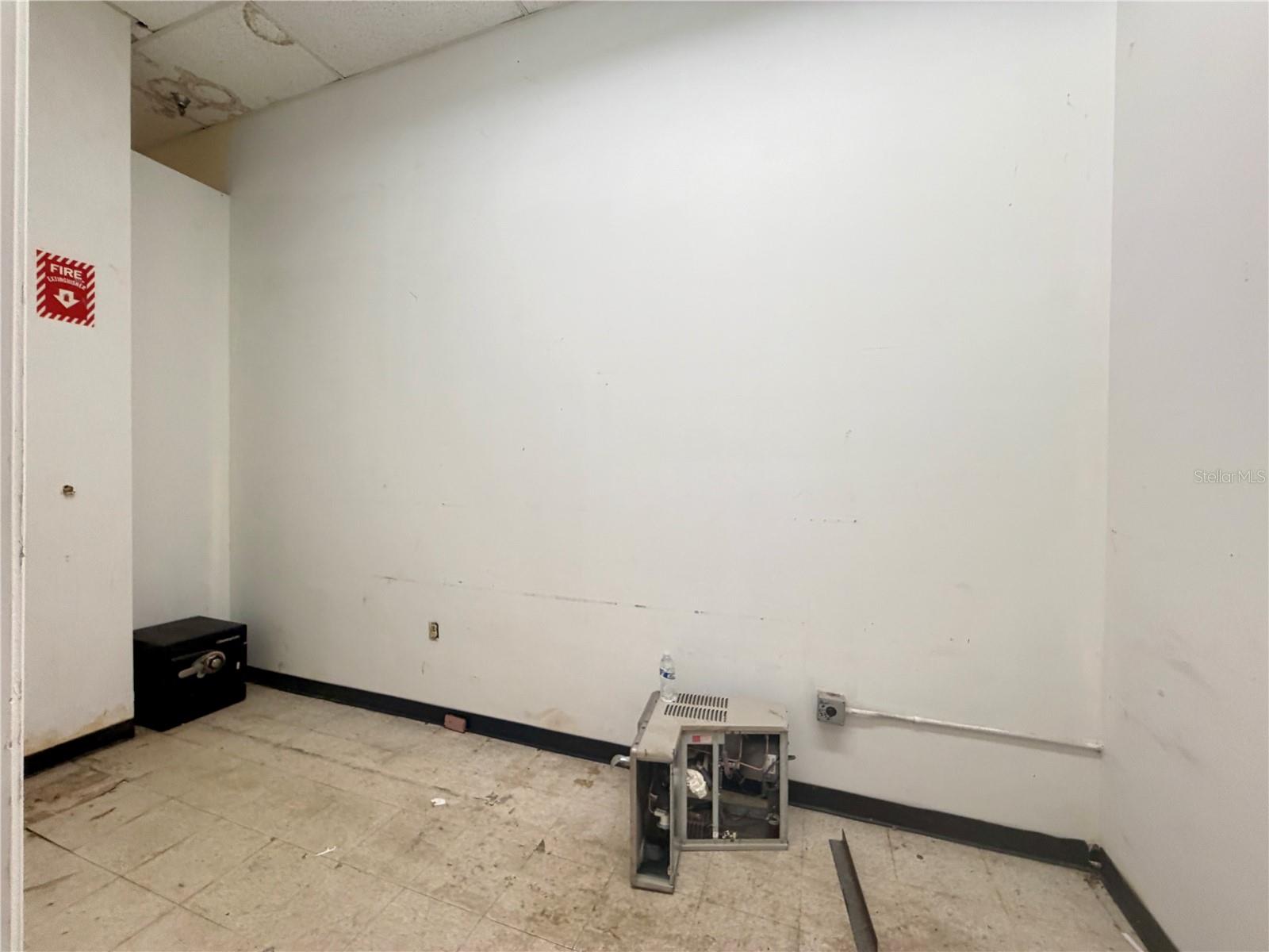 WESTSIDE XING CONDO BLDG A - Commercial Sale