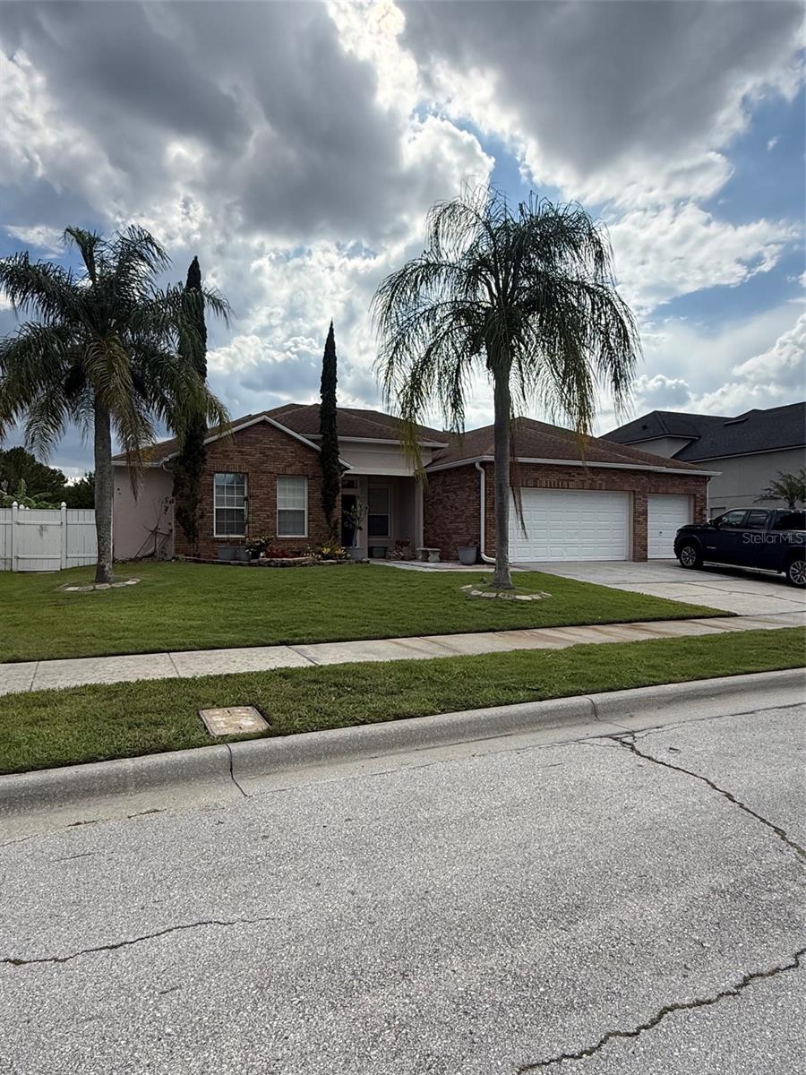 TIVOLI WOODS VILLAGE C 51 84 - Residential