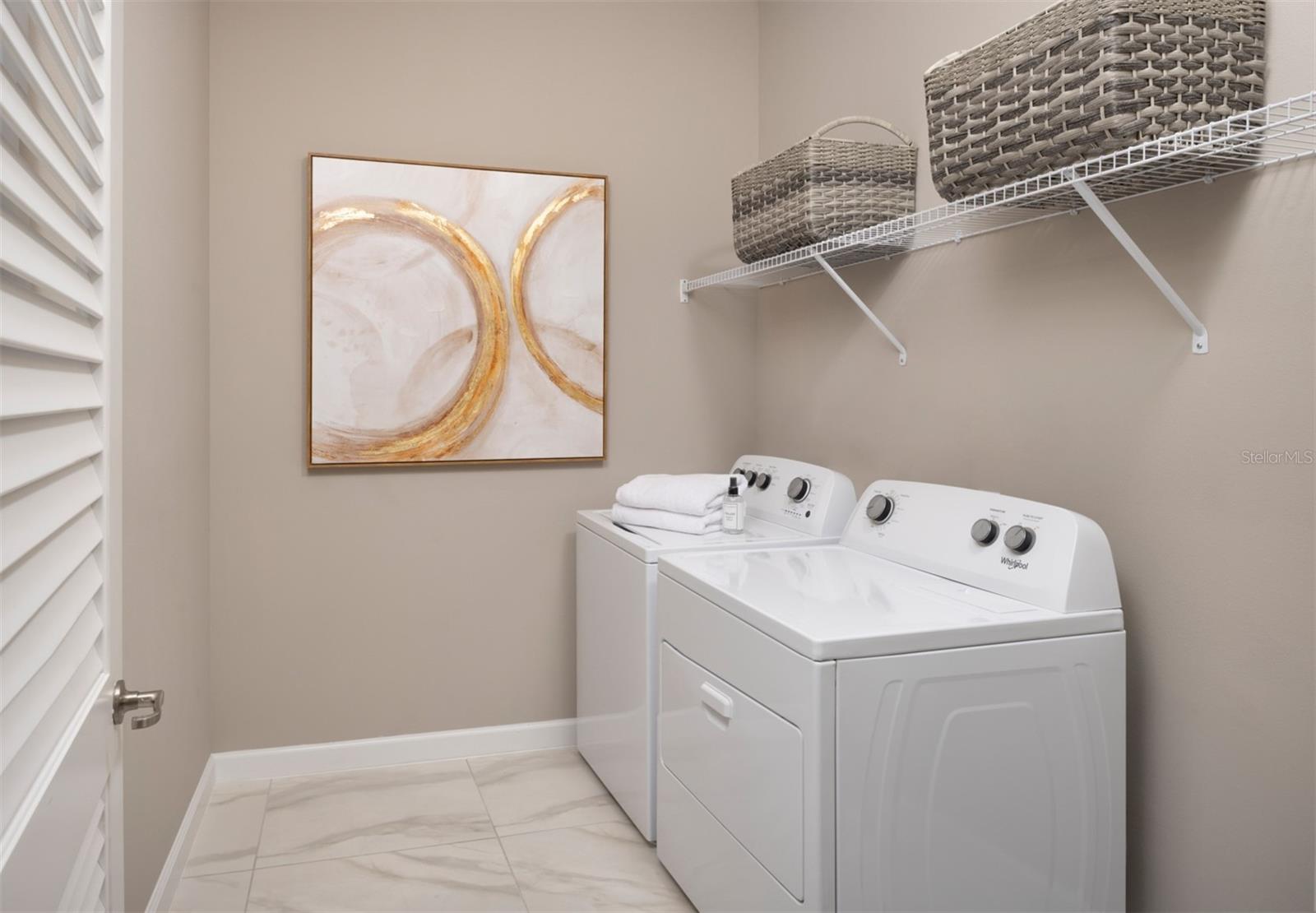 SUNSTONE LAKESIDE AT WELLEN PARK - Residential