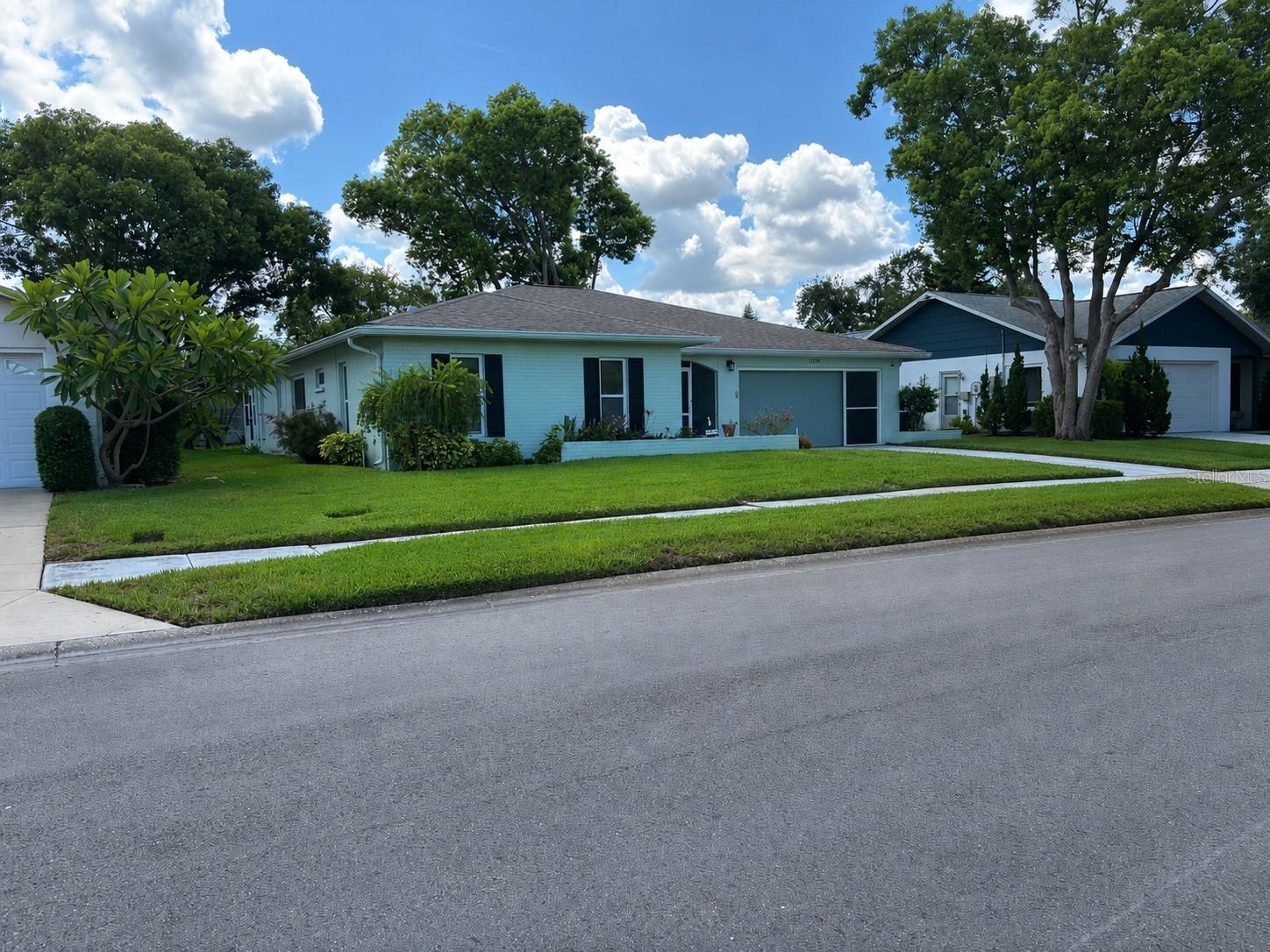 TIMBER OAKS - Residential