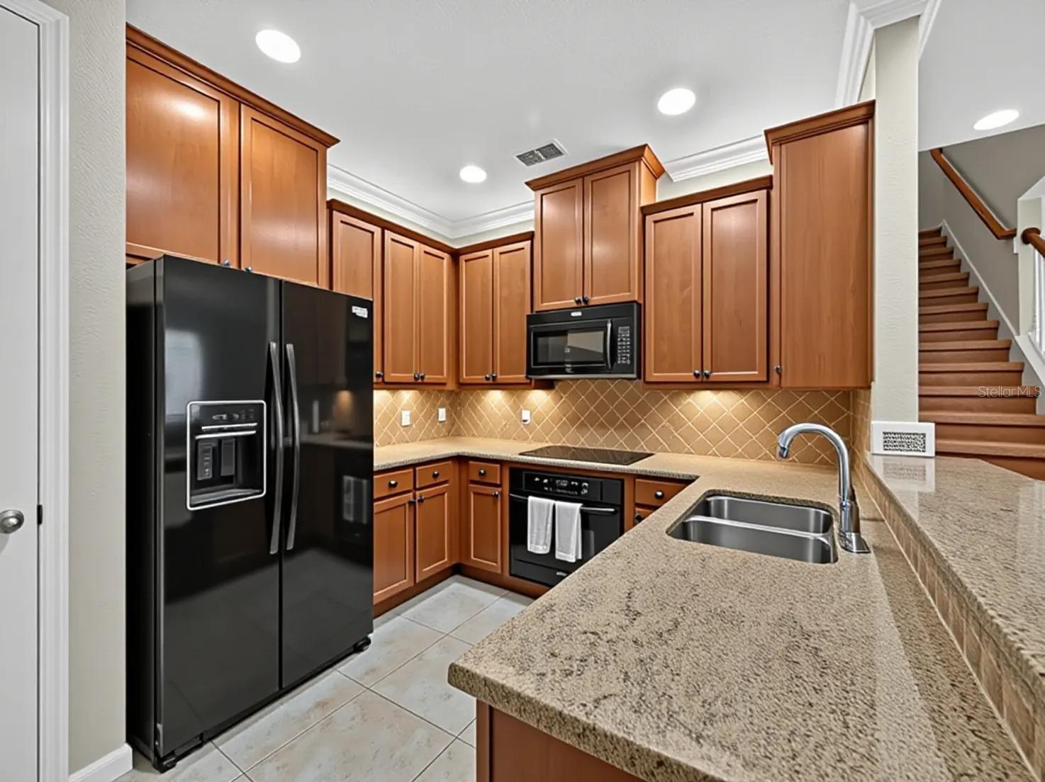 POINT CYPRESS - Residential