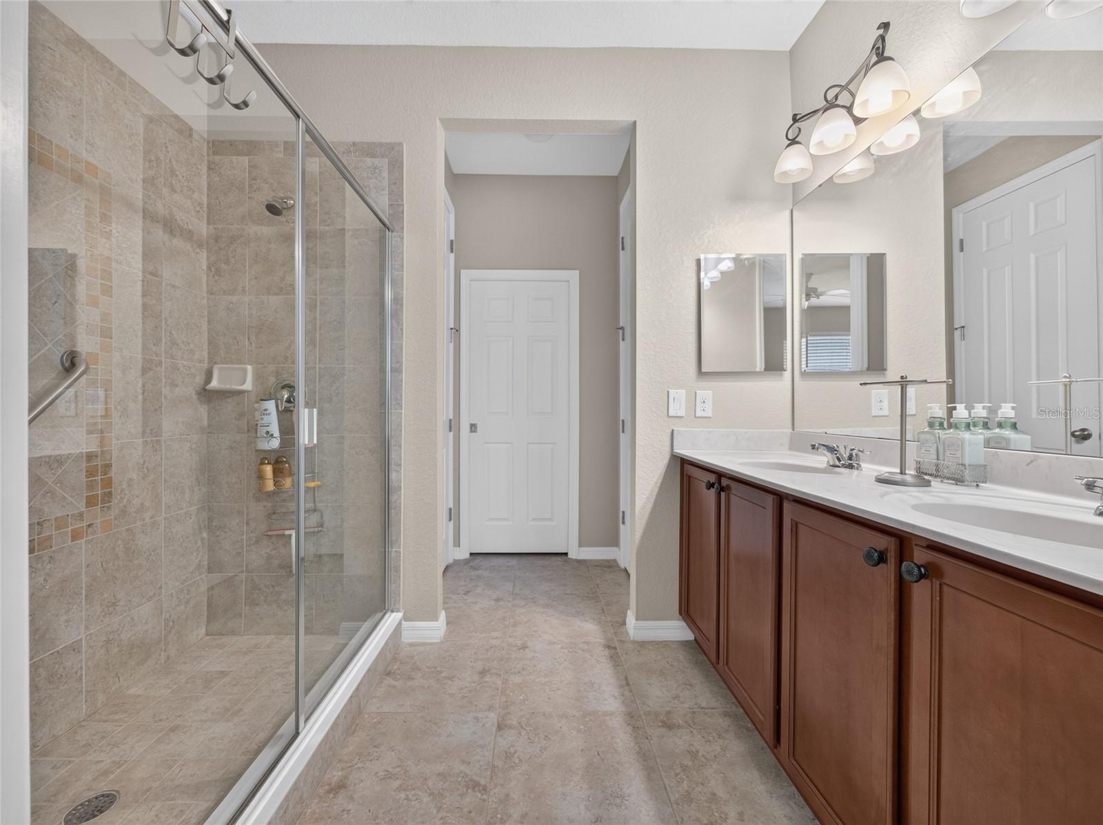 POINT CYPRESS - Residential