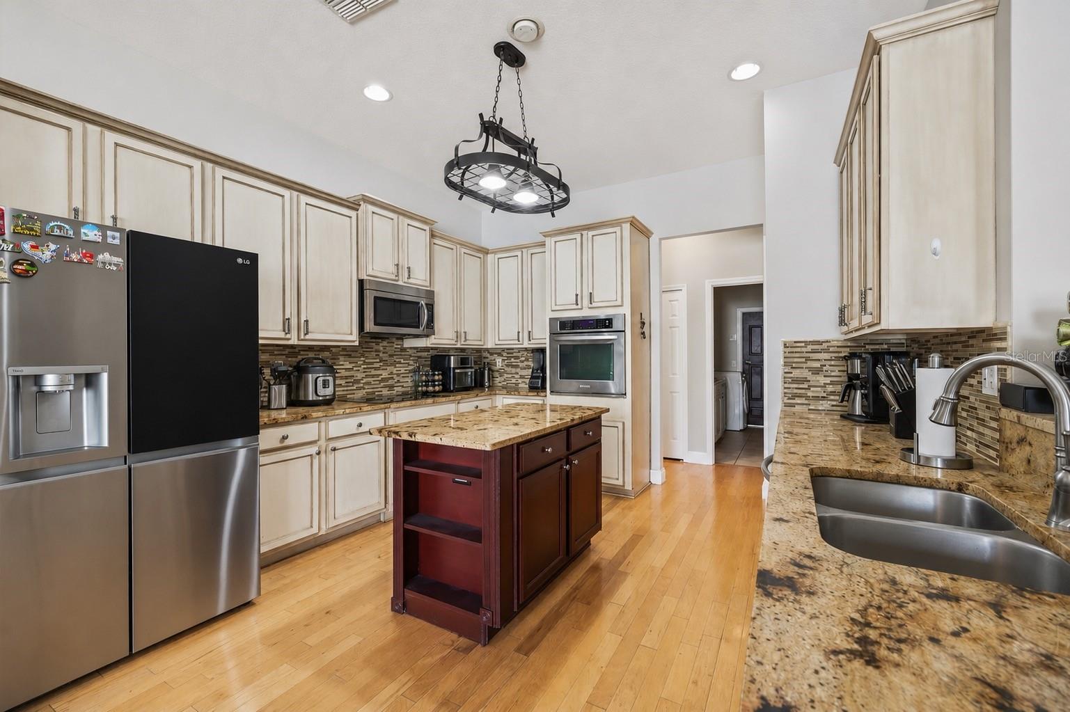 VALENCIA GARDENS PH 3 - Residential