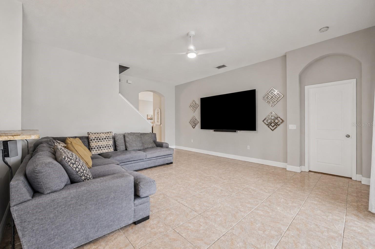 VALENCIA GARDENS PH 3 - Residential
