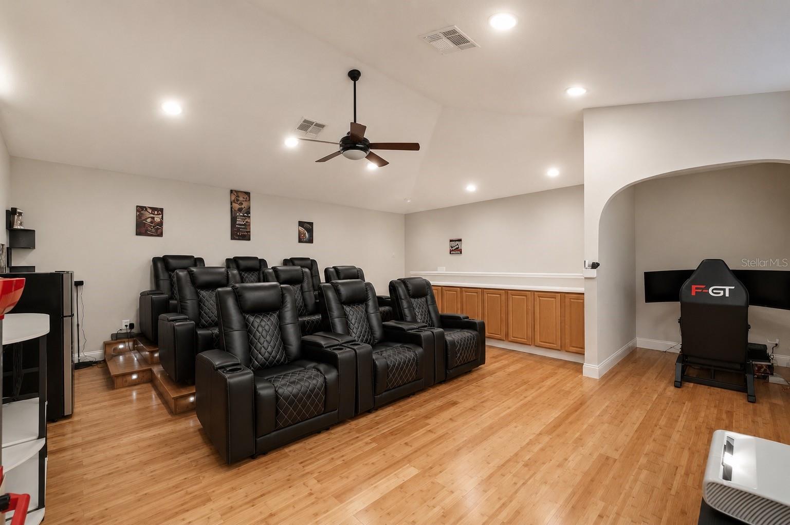 VALENCIA GARDENS PH 3 - Residential